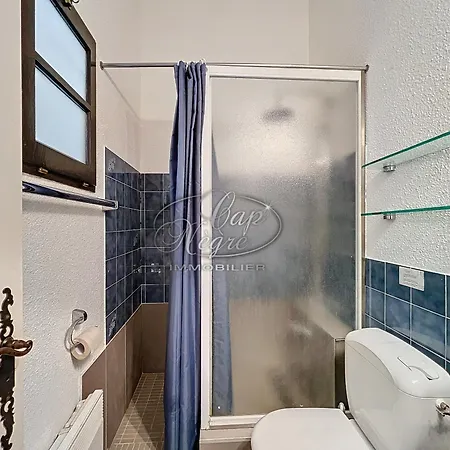 Mazet T2 Pour 4 Pers Avec Jardin Vue Avec Piscine Au Mas De Pramousquier * 르 라방두