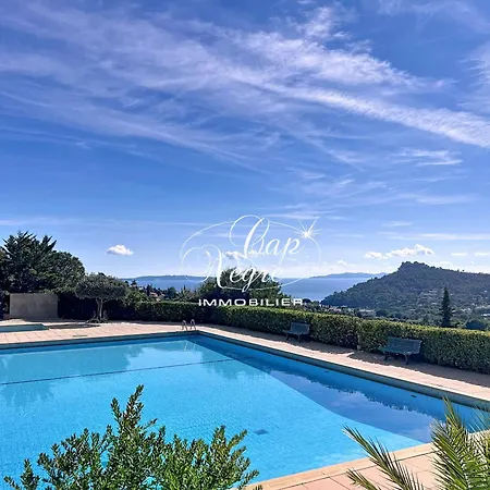Сasa de vacaciones Mazet T2 Pour 4 Pers Avec Jardin Vue Résidence Avec Piscine Au Mas De Pramousquier *